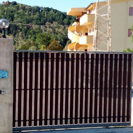 Nyaraló Casa Vacanza A *